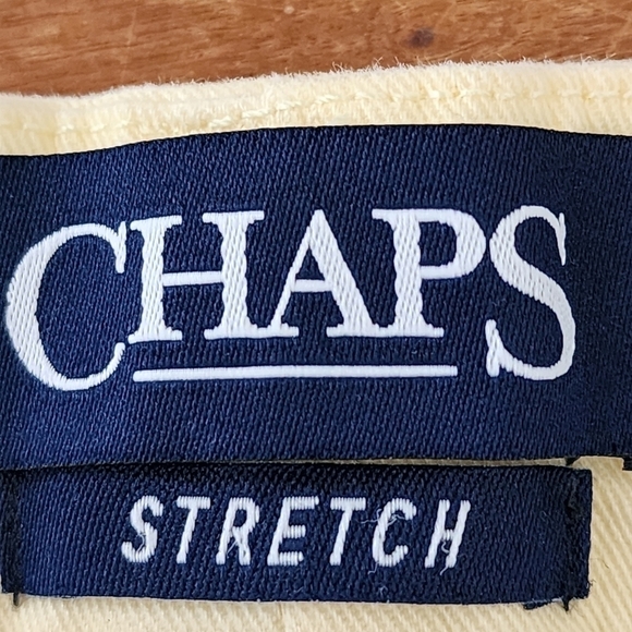 Chaps Men's Flat Front Stretch Shorts Yellow Size 46 - Picture 4 of 6